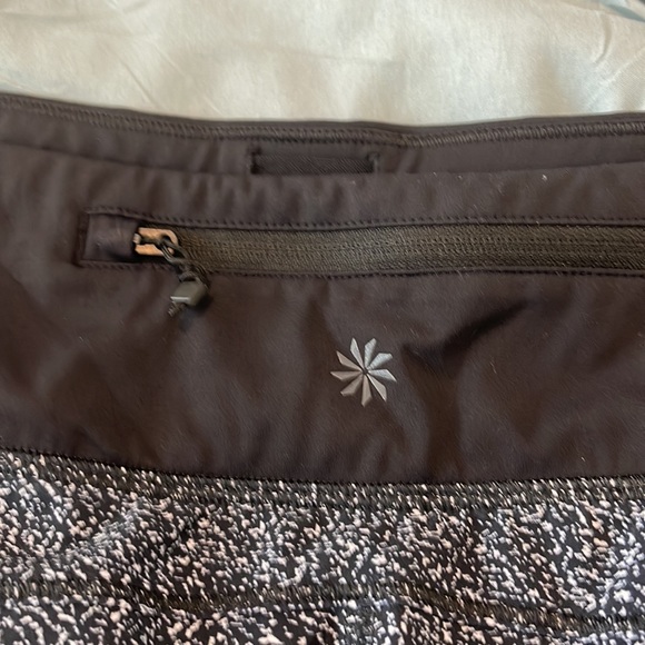 Athleta Printed Run With It Shorts 3" - Picture 8 of 10